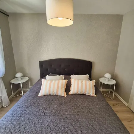 Apartament Nouveaute 2026, Climatisation, A Pied